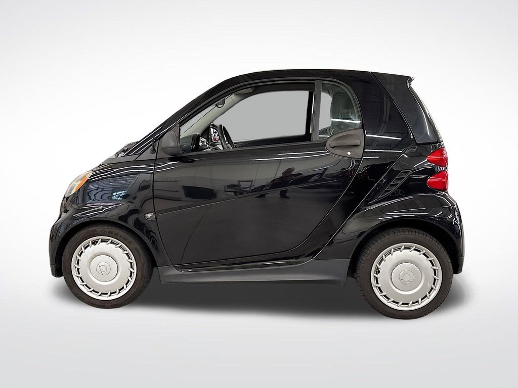 Used 2014 smart fortwo pure image 2