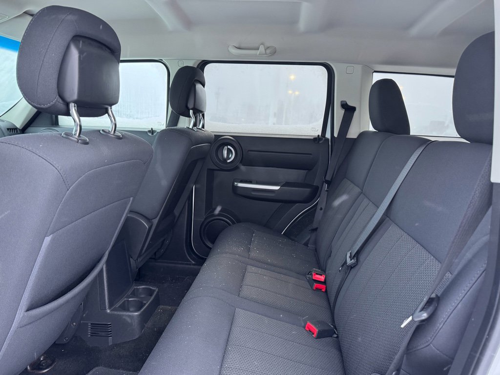 Used 2011 Dodge Nitro SXT image 11