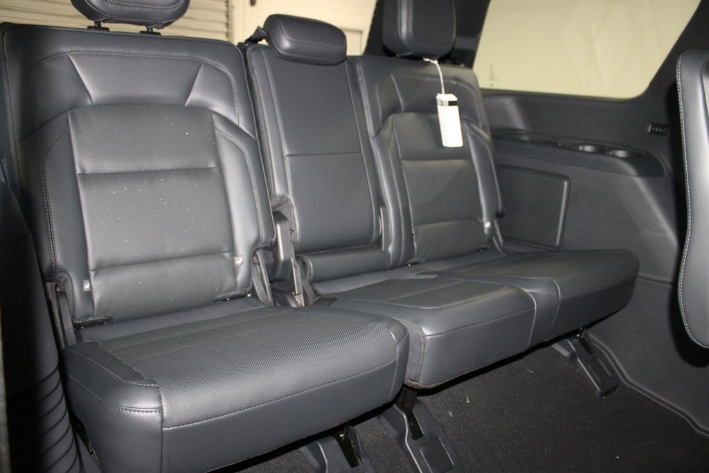 Used 2025 Lincoln Navigator Reserve w/ Jet Appearance Package image 31