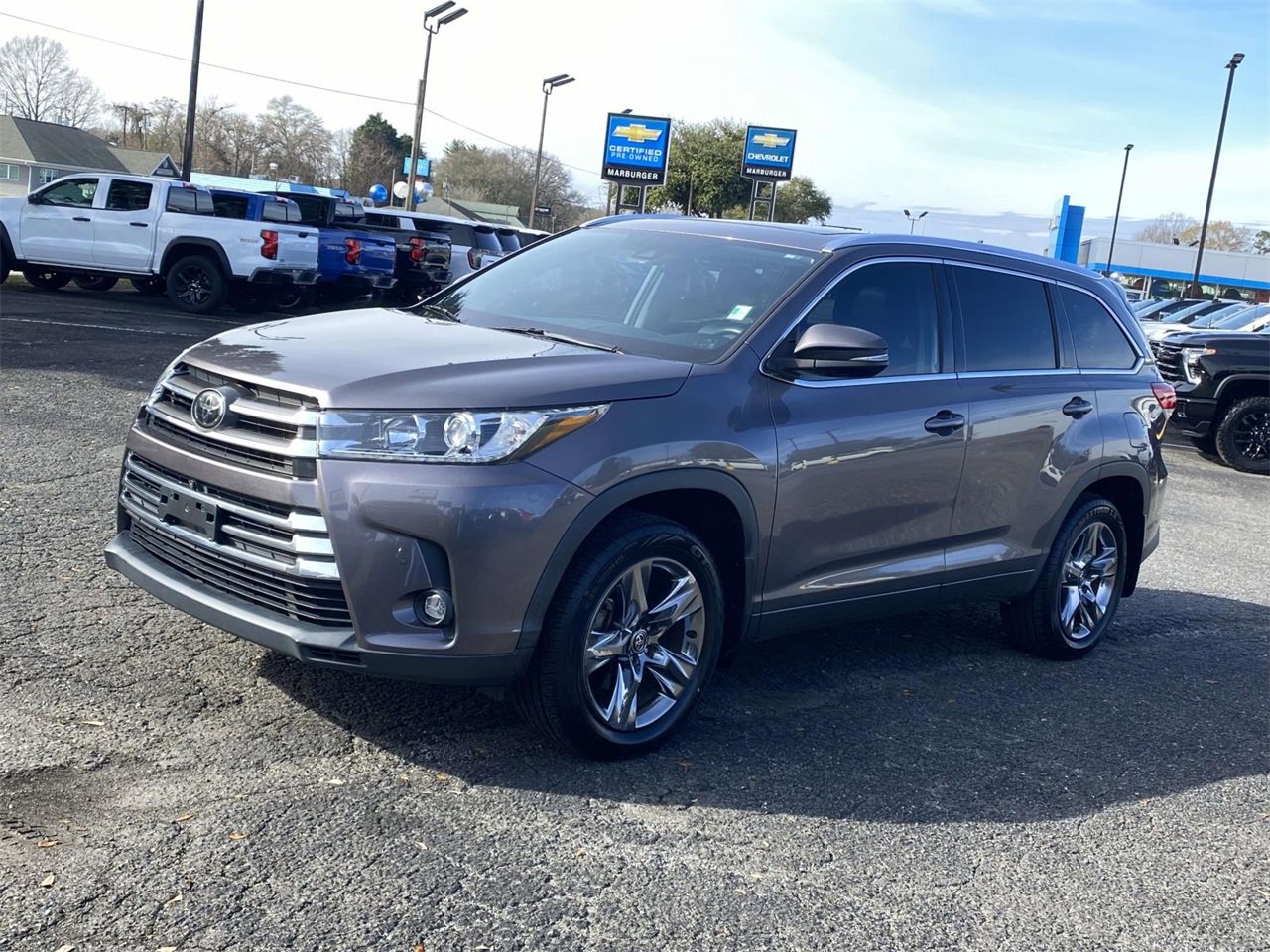 Used 2019 Toyota Highlander AWD V6 image 3