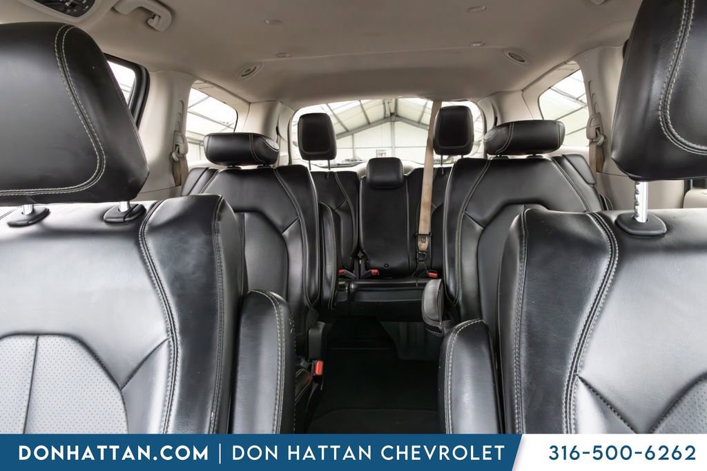 Used 2021 Chrysler Voyager Lxi FWD image 14