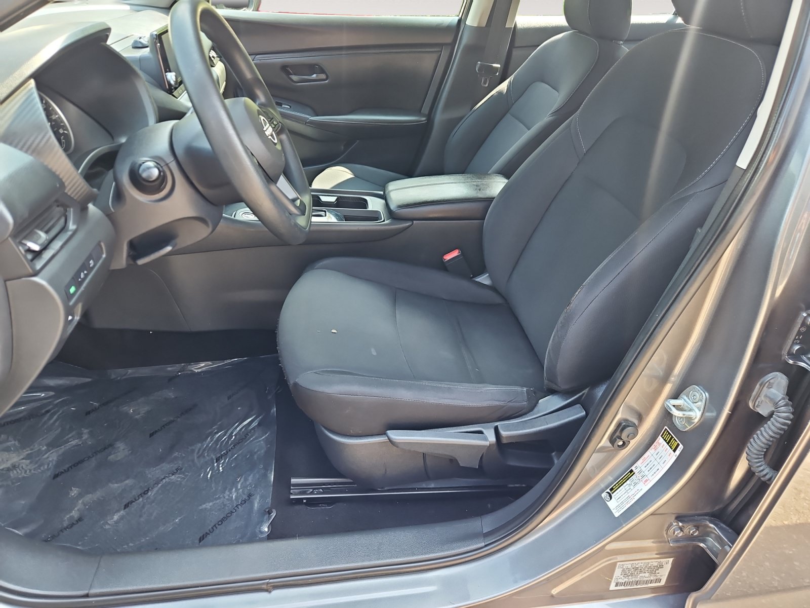 Used 2024 Nissan Sentra S FWD image 9