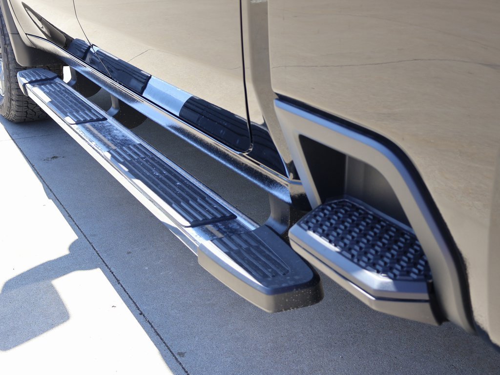 New 2025 GMC Sierra 2500 SLT w/ SLT Premium Package image 10