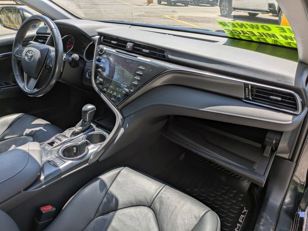Used 2019 Toyota Camry XSE FWD image 27