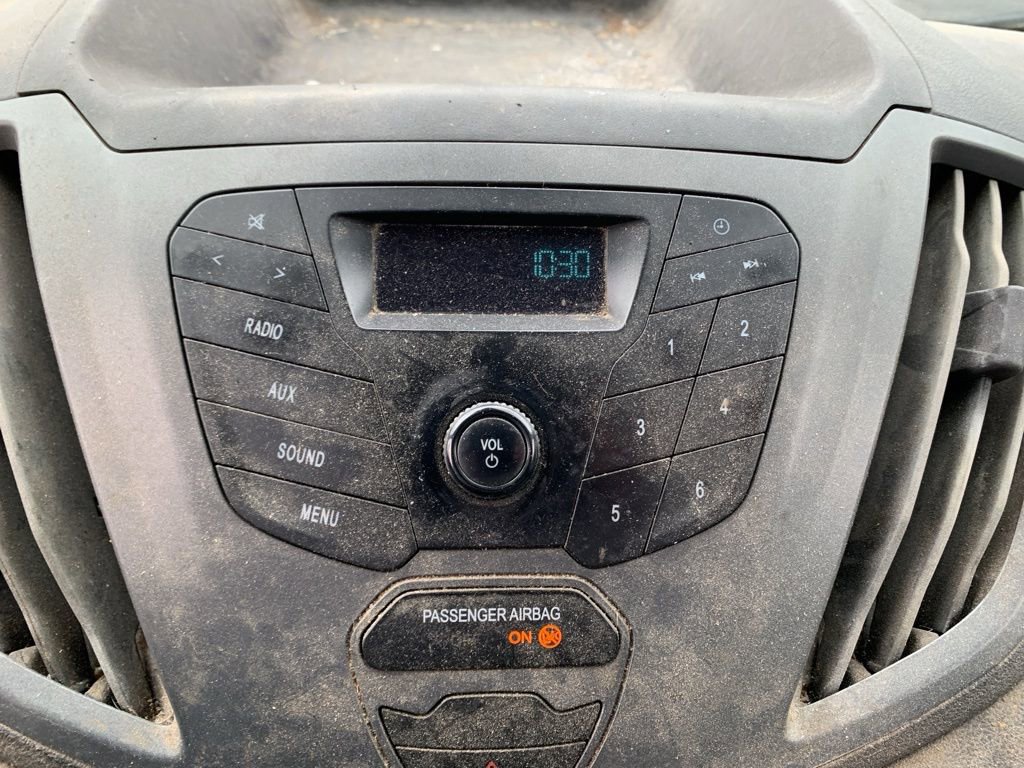 Used 2019 Ford Transit 250 148 Medium Roof image 38