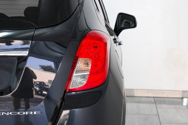Used 2015 Buick Encore FWD image 43