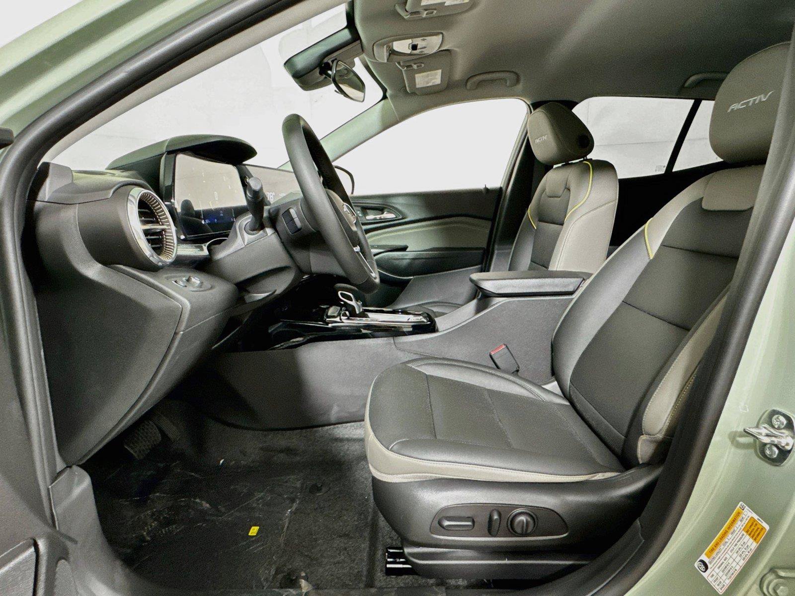 New 2026 Chevrolet Trax ACTIV w/ Driver Confidence Package FWD image 11
