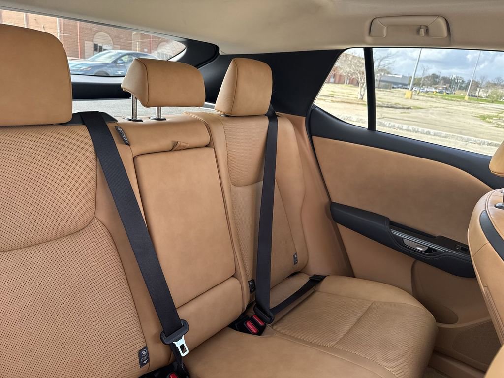 Used 2023 Lexus RZ 450e Premium w/ Technology Package image 33