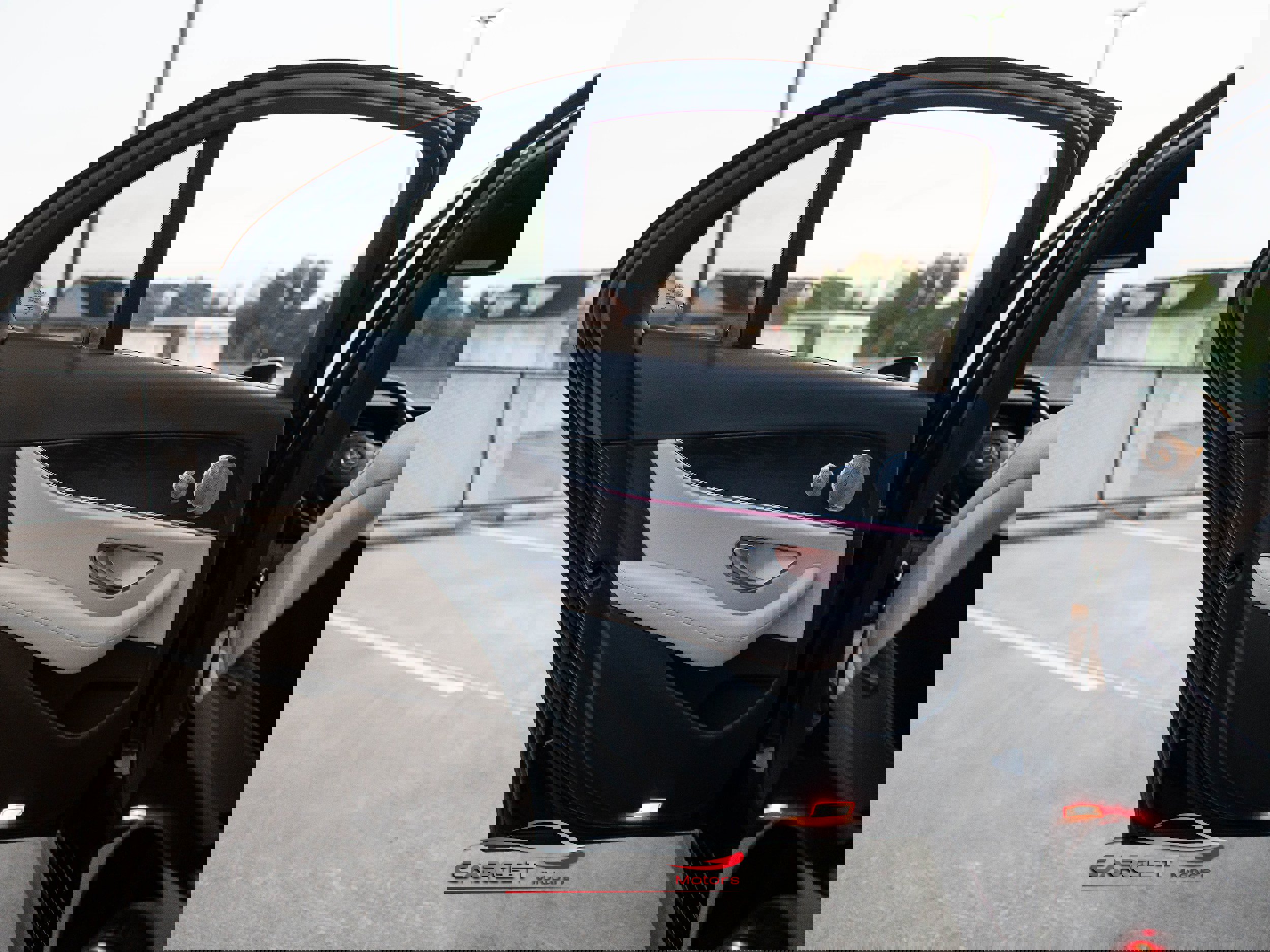 Used 2018 Mercedes-Benz E 300 image 44