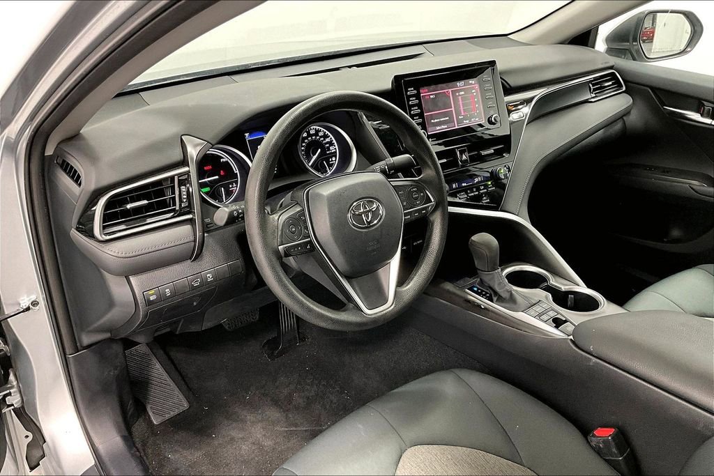 Used 2023 Toyota Camry LE FWD image 16