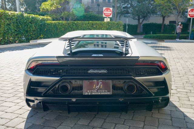 Used 2020 Lamborghini Huracan EVO AWD/4WD image 21