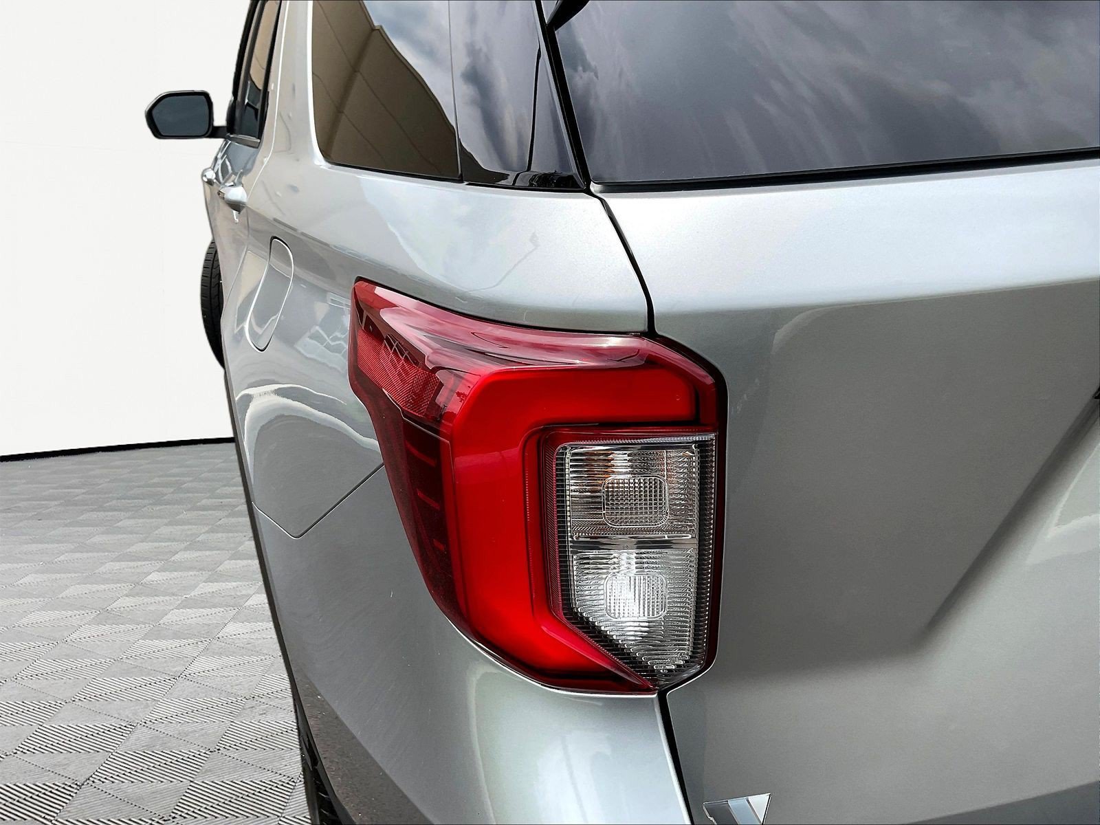 Used 2020 Ford Explorer ST AWD/4WD image 22