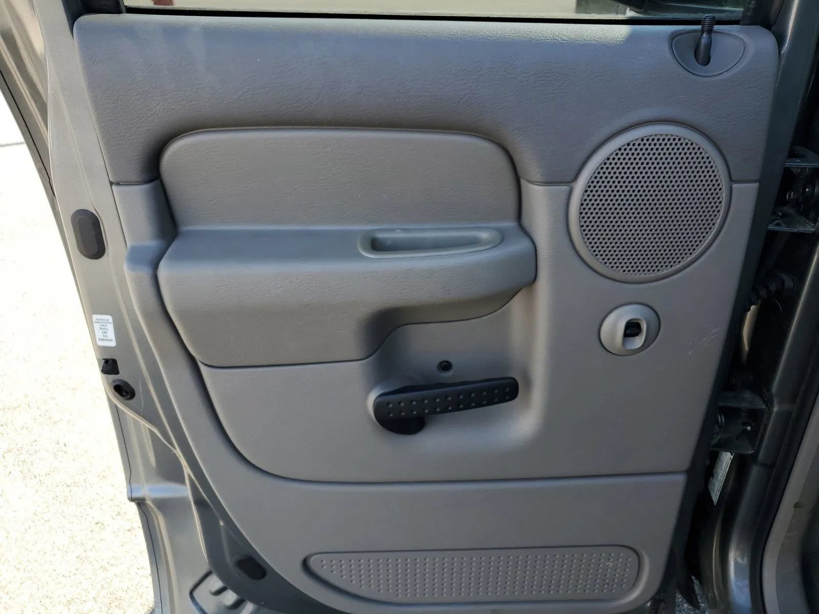 Used 2005 Dodge Ram 1500 Truck SLT RWD image 13