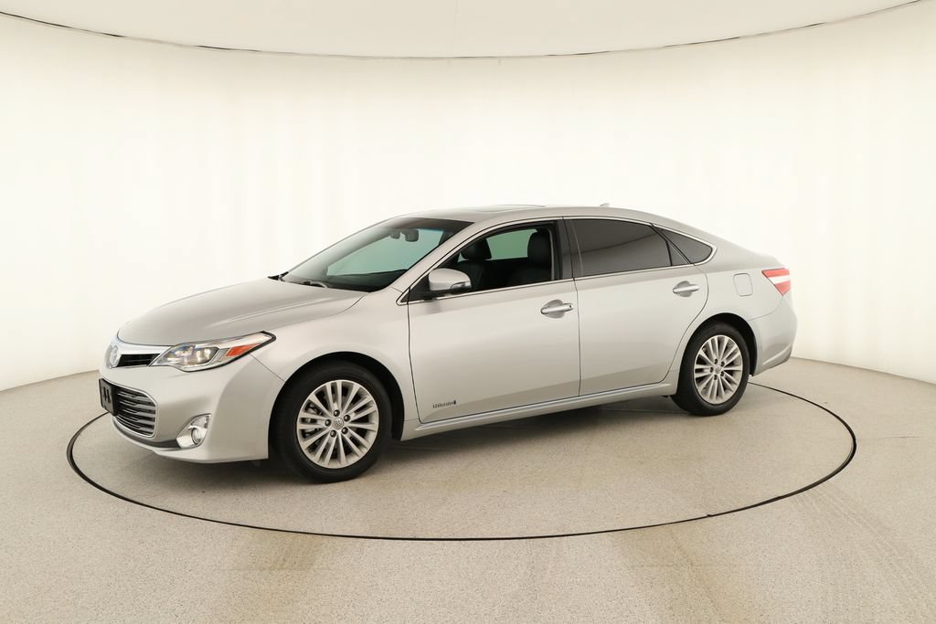 Used 2014 Toyota Avalon Limited w/ Technology Package FWD image 13