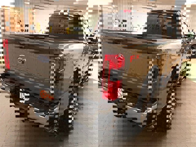 New 2026 Ford F250 4x4 Crew Cab Super Duty image 11