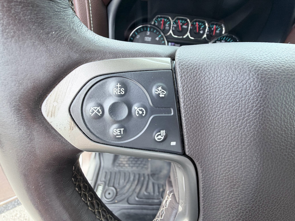 Used 2015 Chevrolet Silverado 1500 High Country w/ High Country Premium Package image 15