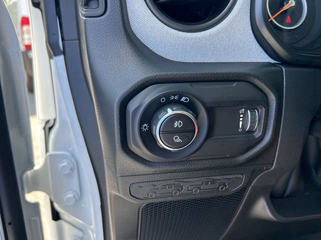 New 2026 Jeep Gladiator Sport AWD/4WD image 34