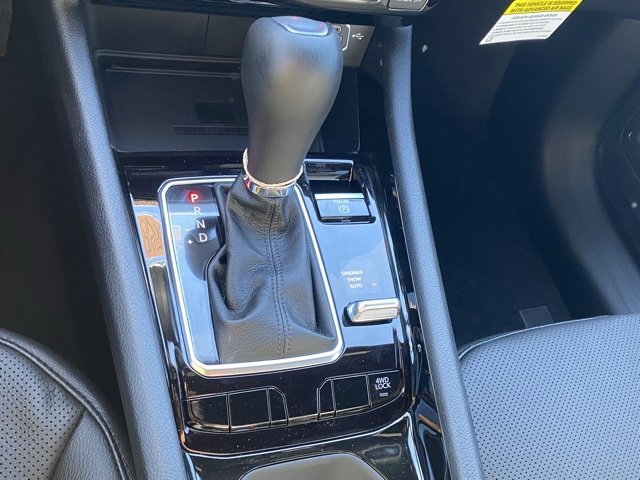 New 2025 Jeep Compass Limited w/ Driver Assist Group I image 25