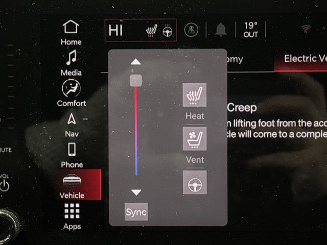 Used 2024 Dodge Charger R/T w/ Plus Group image 7