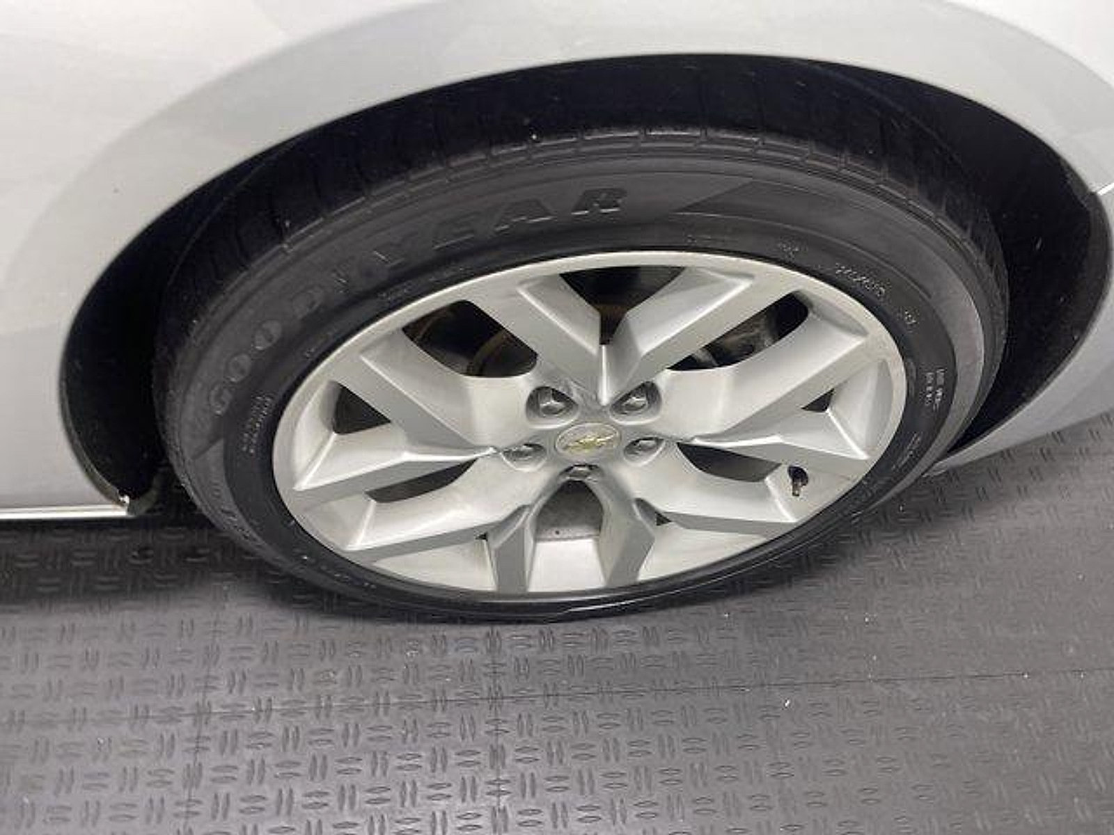 Used 2015 Chevrolet Impala LTZ FWD image 20