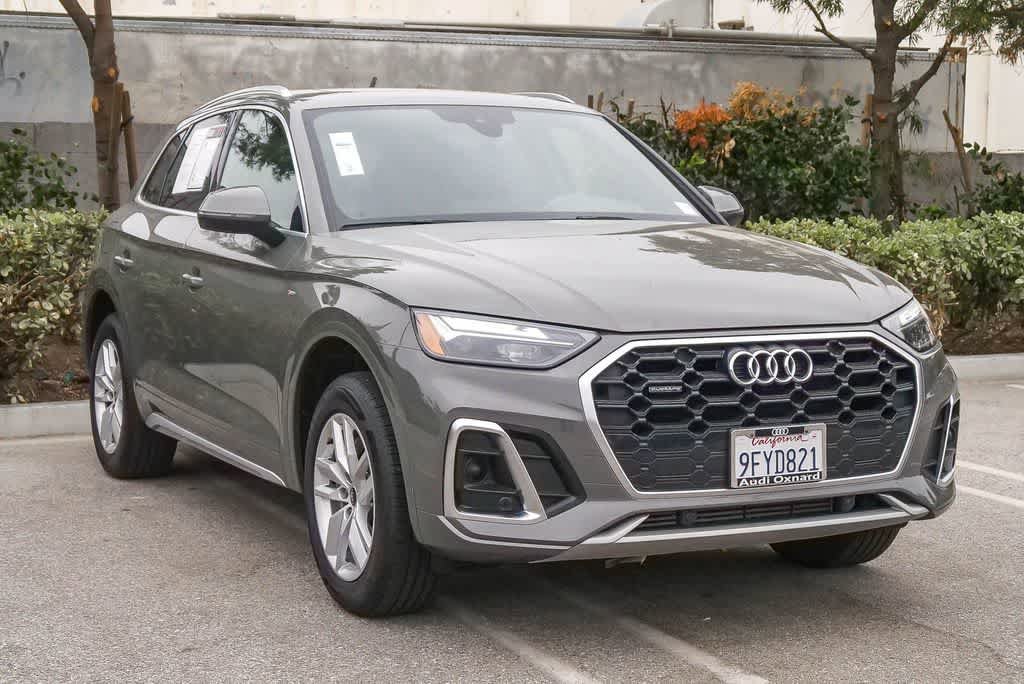 Used 2023 Audi Q5 2.0T Premium w/ Convenience Package AWD/4WD image 3
