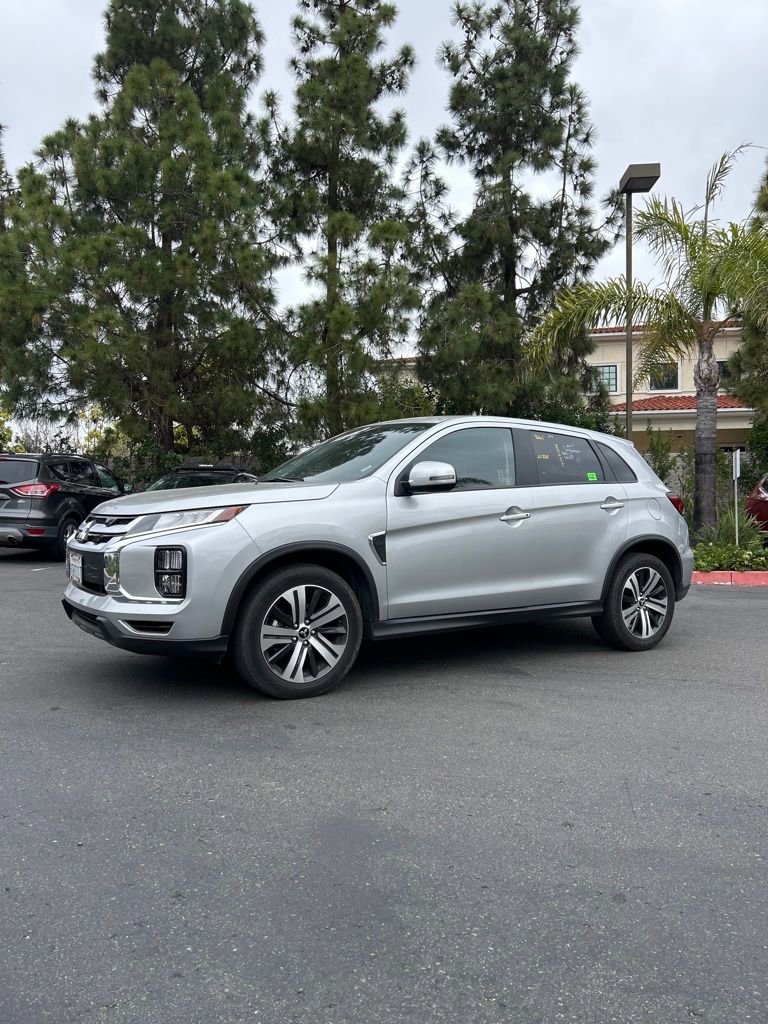 Used 2025 Mitsubishi Outlander Sport SE AWD/4WD image 1