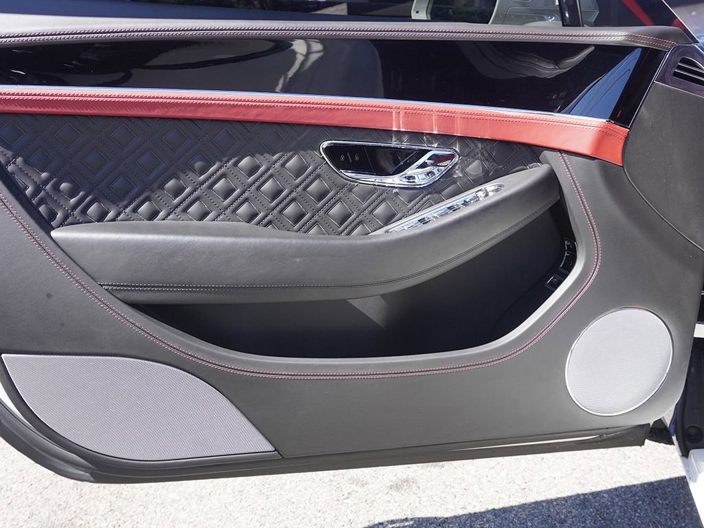 Used 2021 Bentley Continental GT image 27