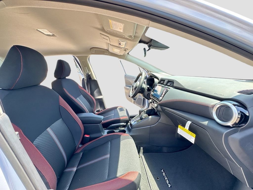 Used 2025 Nissan Versa SR w/ Trunk Package image 24