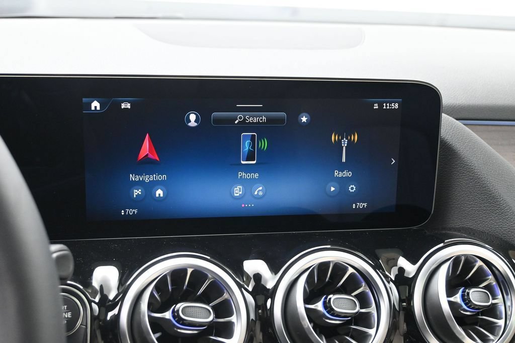 New 2026 Mercedes-Benz GLA 250 4MATIC image 11