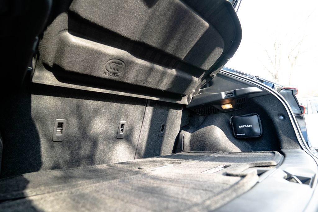 Used 2020 Nissan Rogue Sport SL image 34