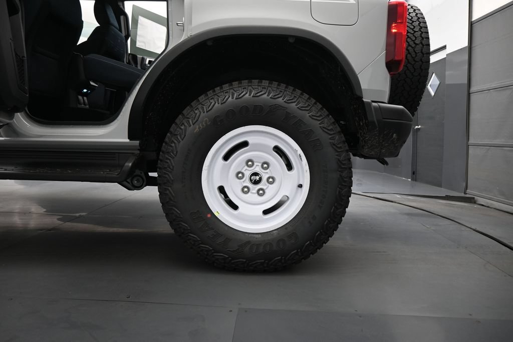 New 2026 Ford Bronco Heritage Edition AWD/4WD image 19