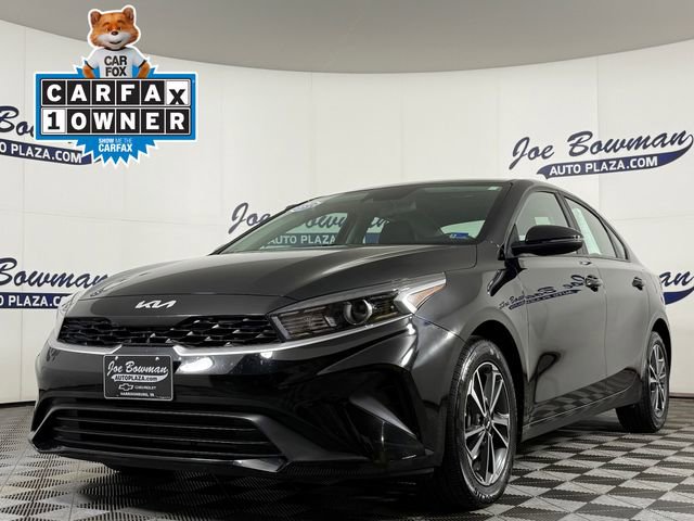 Used 2024 Kia Forte LXS w/ LXS Technology Package image 2