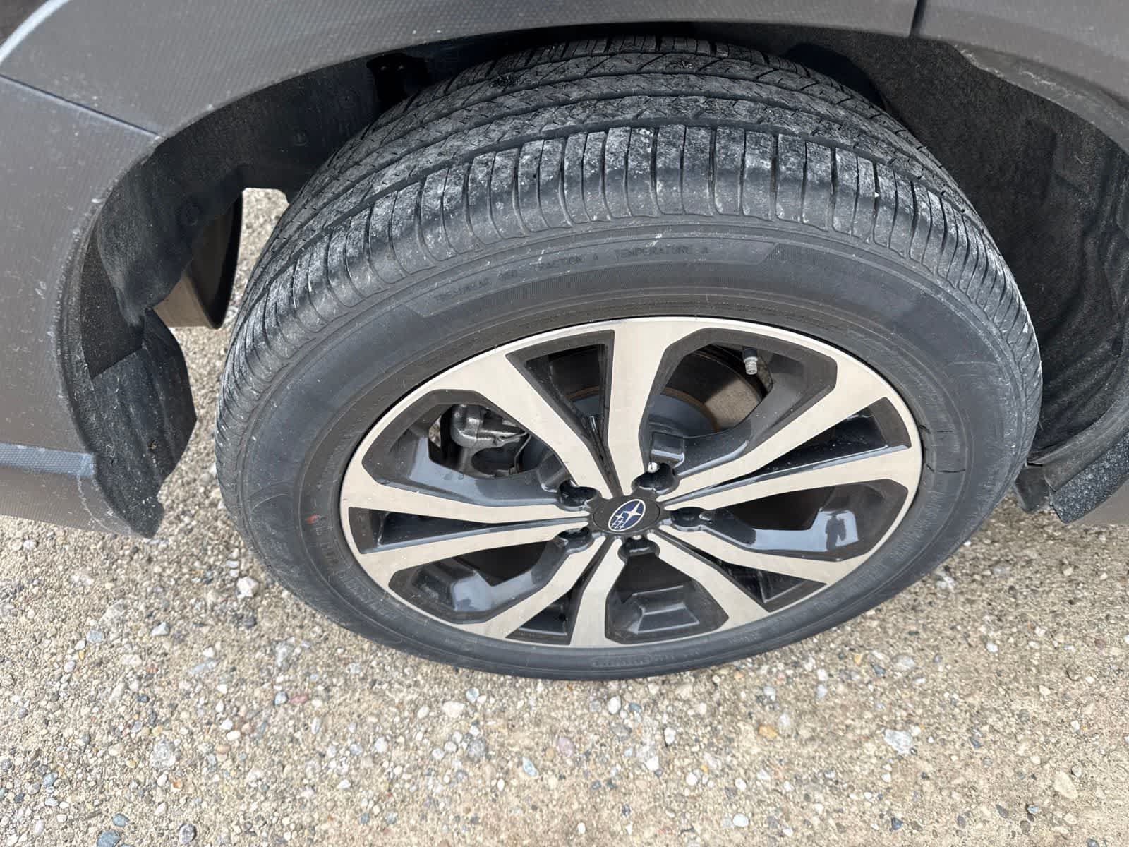 Used 2023 Subaru Forester Limited AWD/4WD image 8