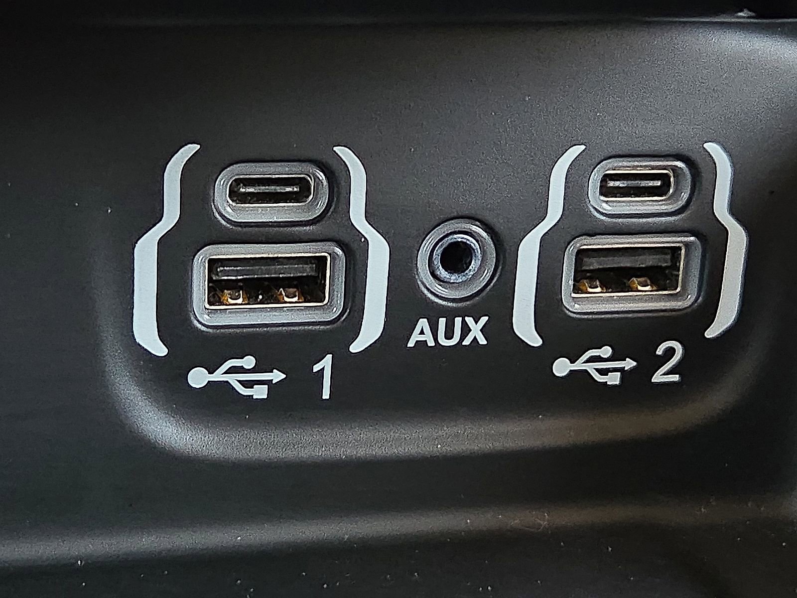 Used 2021 RAM 1500 Limited AWD/4WD image 18