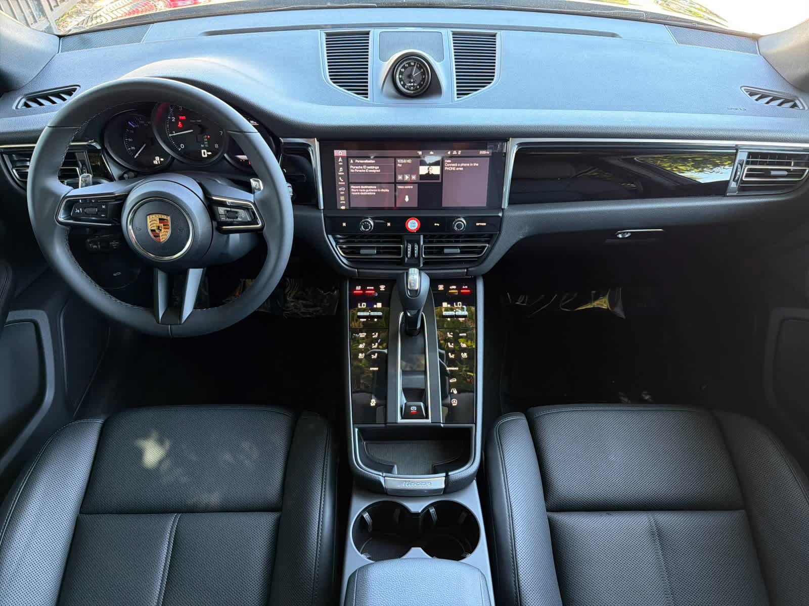 New 2026 Porsche Macan AWD/4WD image 6
