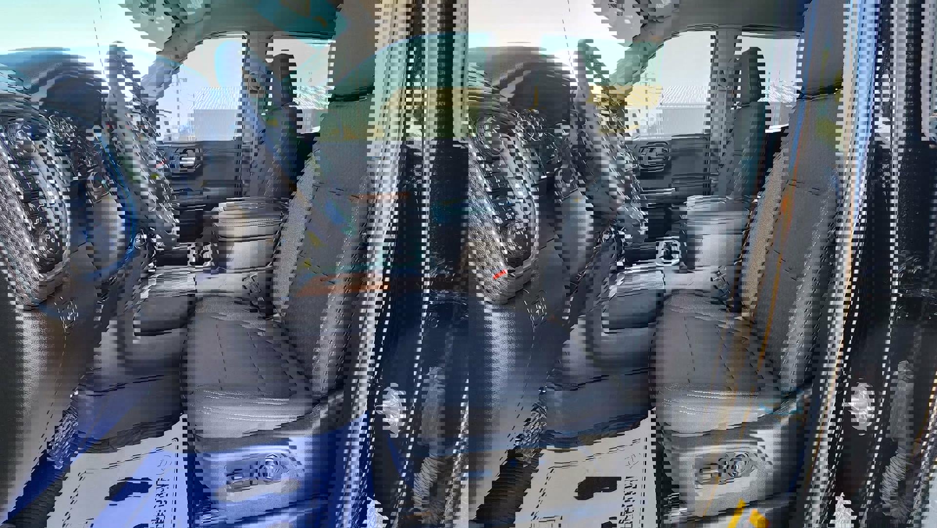 Certified 2022 Chevrolet Silverado 1500 LT Trail Boss w/ Bed Protection Package image 9