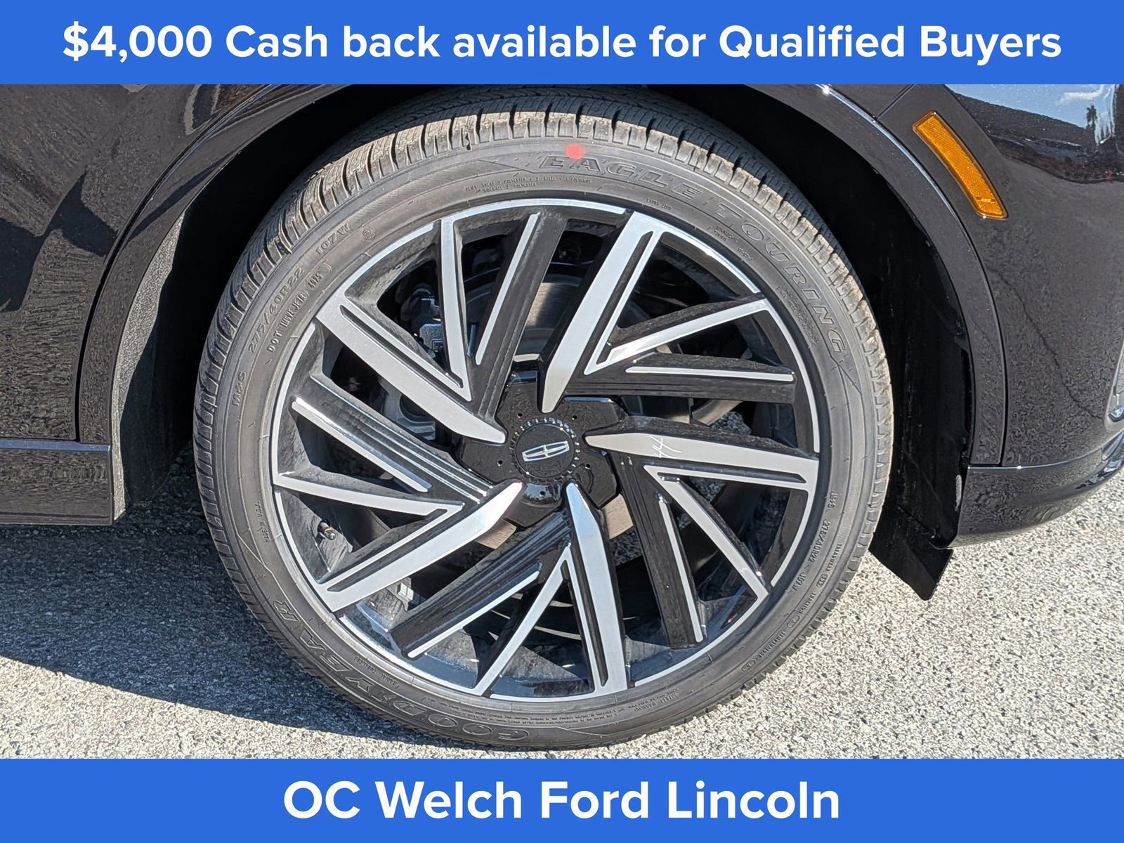 New 2026 Lincoln Aviator Black Label w/ Jet Appearance Package AWD/4WD image 10