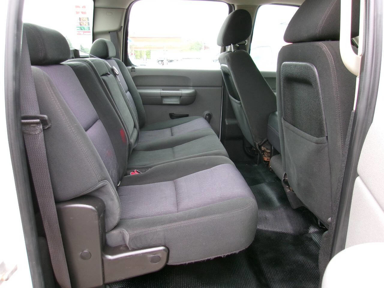 Used 2012 Chevrolet Silverado 3500 W/T AWD/4WD image 11