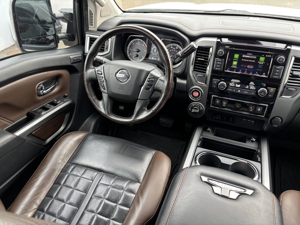 Used 2019 Nissan Titan Platinum Reserve w/ Platinum Utility Package AWD/4WD image 21