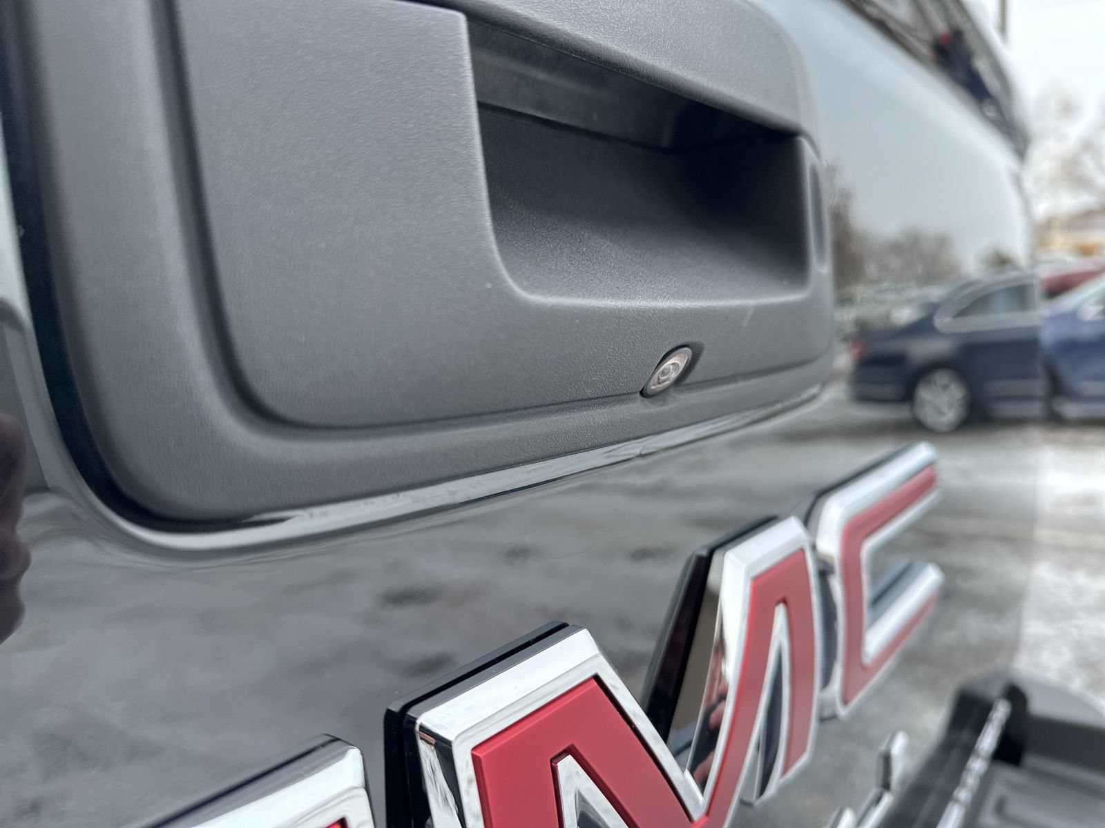 Used 2022 GMC Canyon Denali AWD/4WD image 8