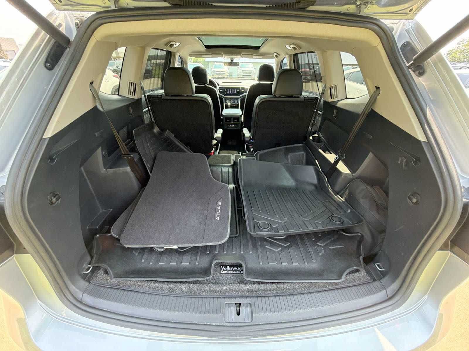 Used 2022 Volkswagen Atlas SE w/ Panoramic Sunroof Package AWD/4WD image 28
