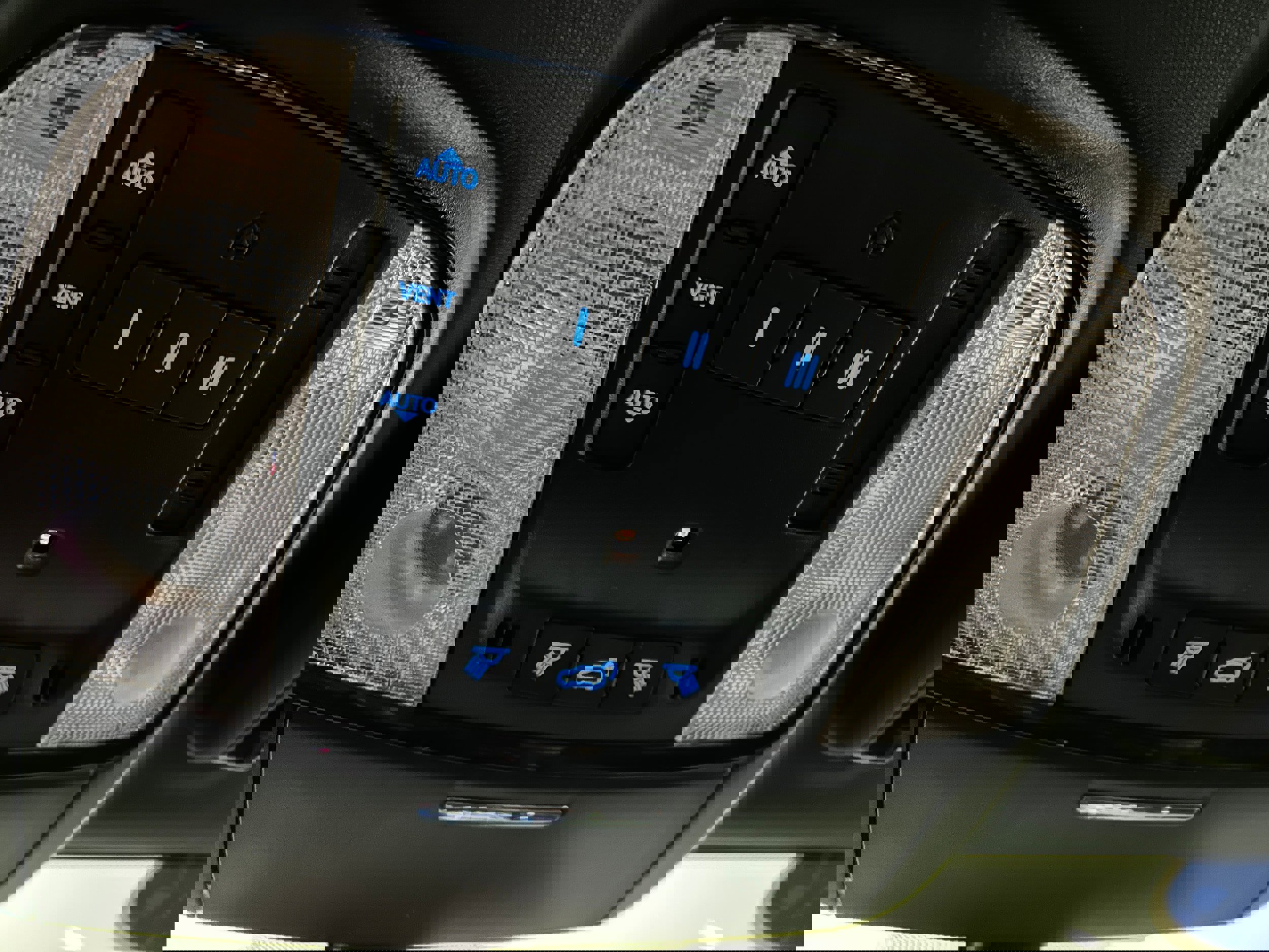 Used 2021 Dodge Durango R/T w/ Blacktop Package image 28