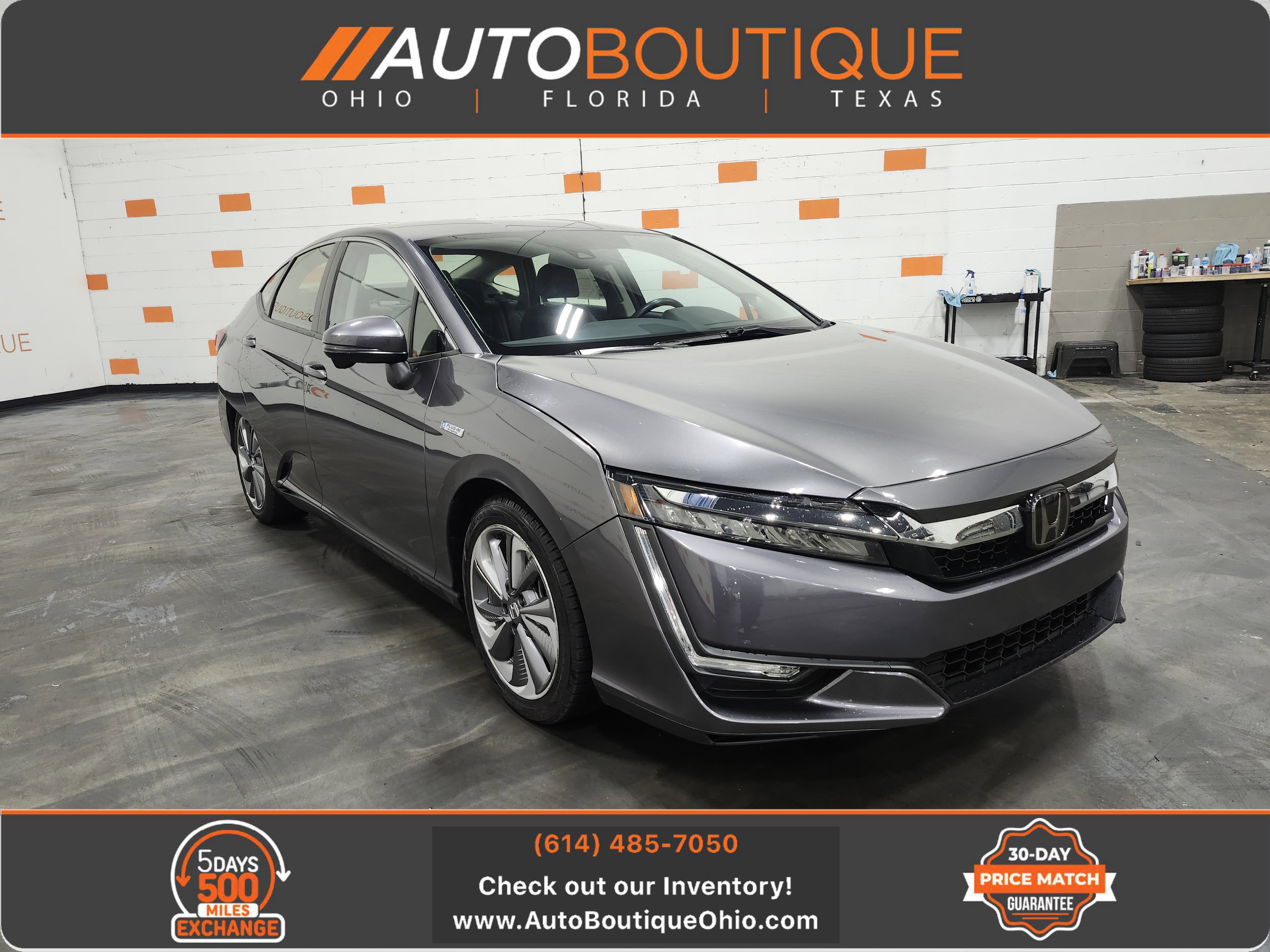 Used 2020 Honda Clarity Touring image 1