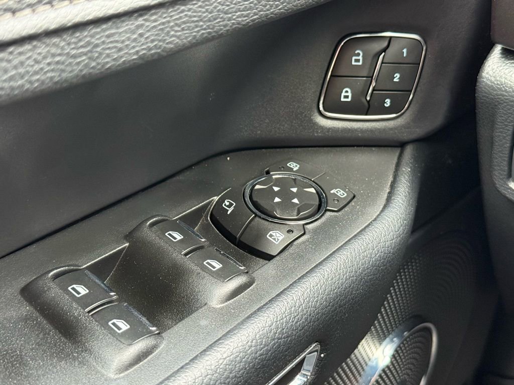 Used 2019 Ford Expedition Limited w/ Special Edition Package image 20