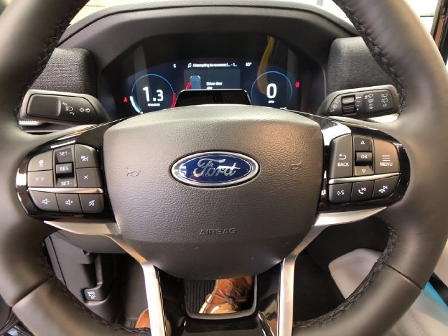 New 2027 Ford Explorer Platinum w/ LUX Leather Package AWD/4WD image 13