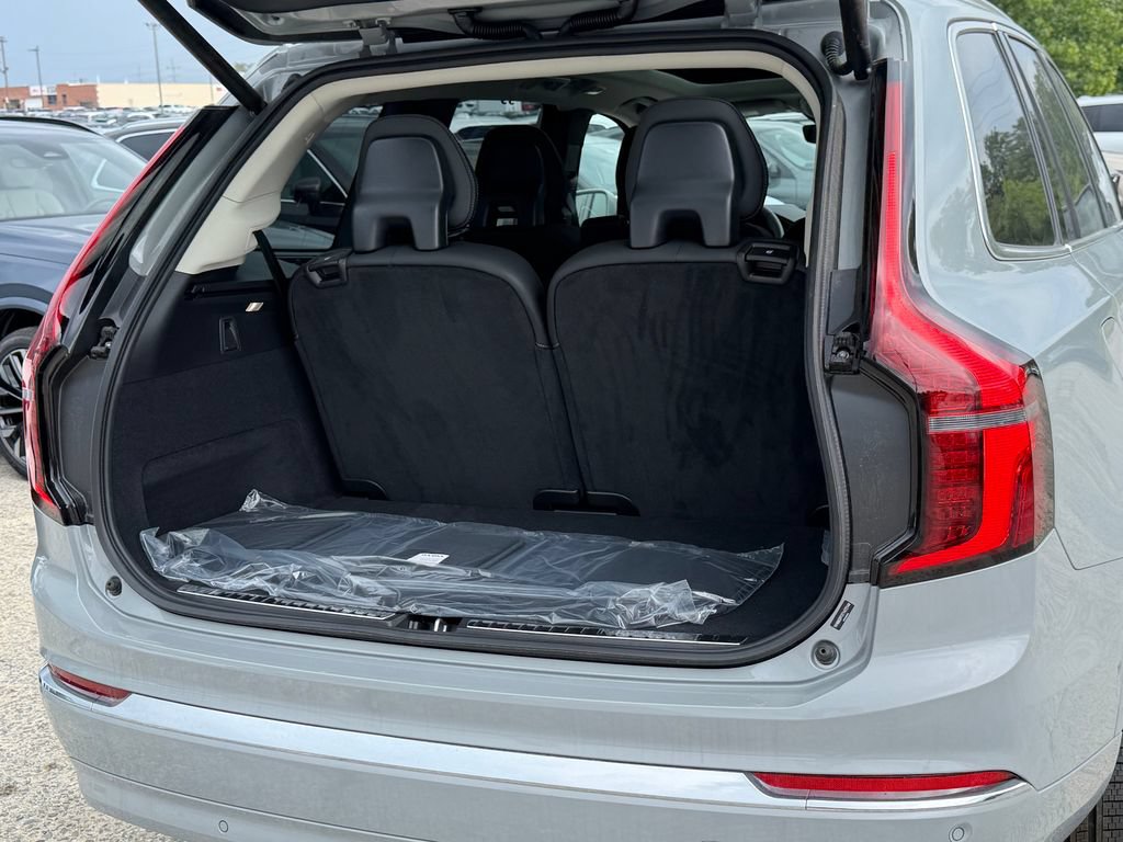 New 2026 Volvo XC90 B6 Ultra AWD/4WD image 14