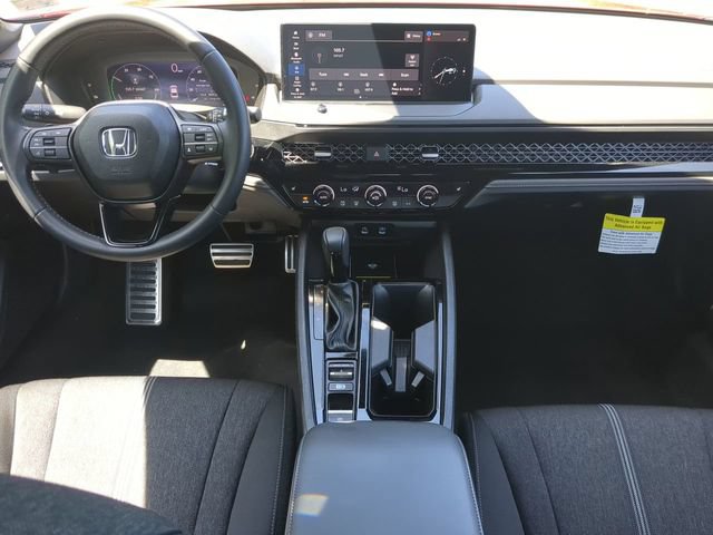Used 2025 Honda Accord Sport image 13