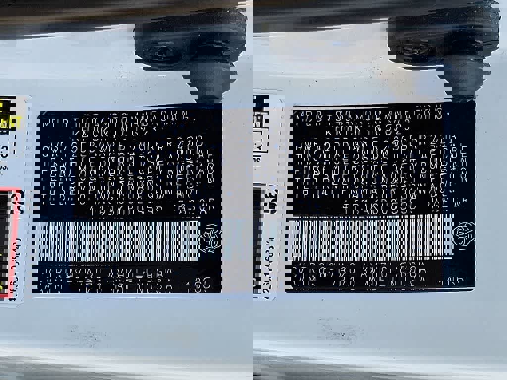 Used 2023 Toyota Camry XLE w/ Navigation Package image 28