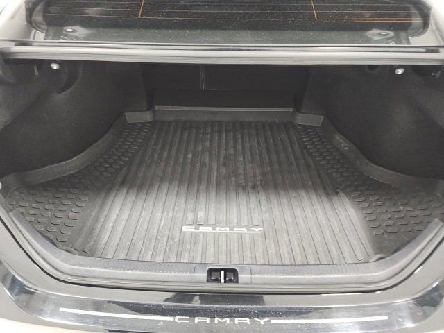 Used 2024 Toyota Camry XLE w/ Cold Weather Package image 37