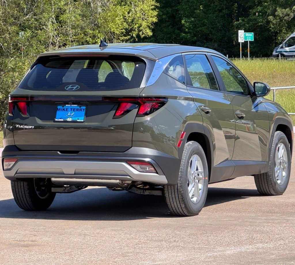 New 2026 Hyundai Tucson SE image 11